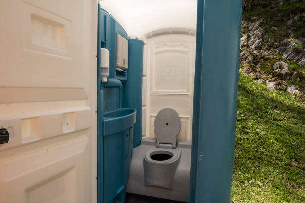 Porta potty rental for outdoor events in Mammoth, AZ