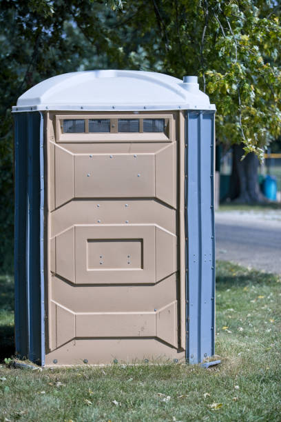Portable bathroom rental in Mammoth, AZ